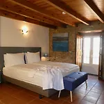 Vida-vi, And Bed & Breakfast